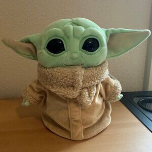 Baby Yoga Grogu Plush (Star Wars/The Mandalorian)